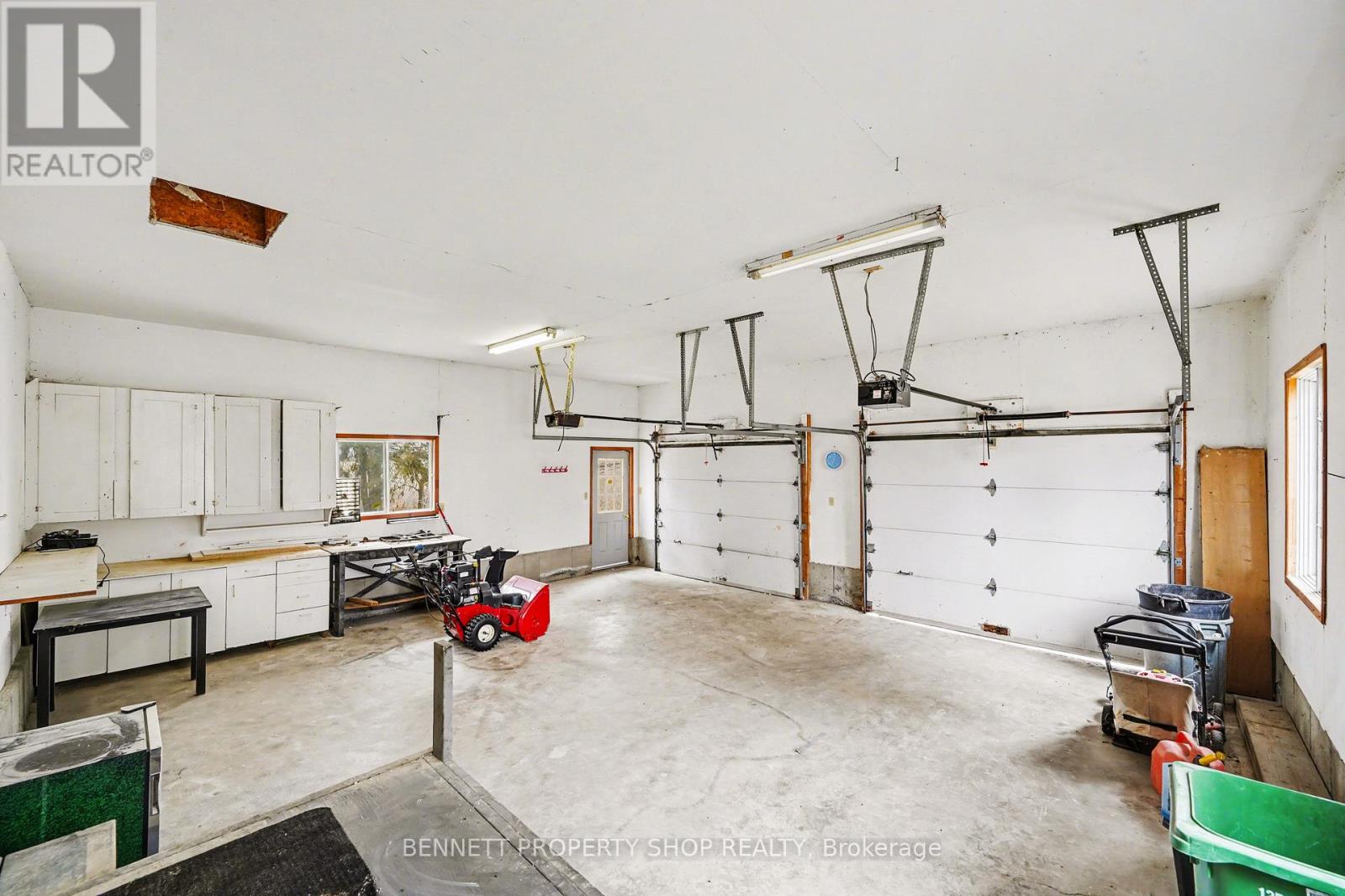 1450 South Russell Road