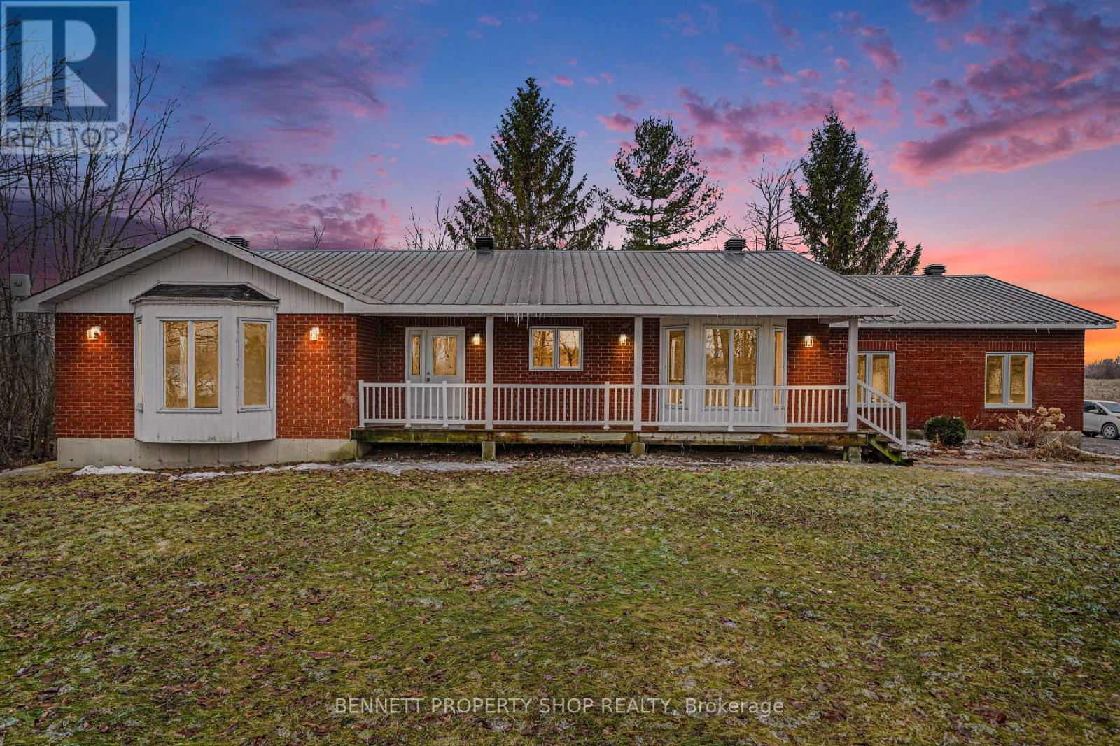 1450 South Russell Road