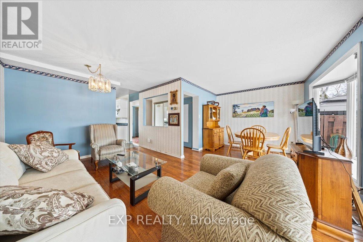 915 Lawnsberry Drive