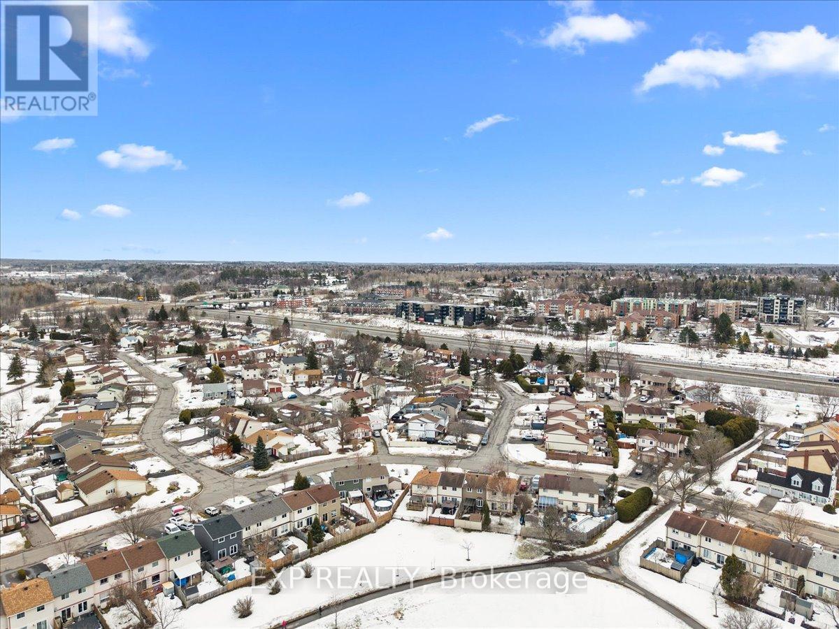 915 Lawnsberry Drive