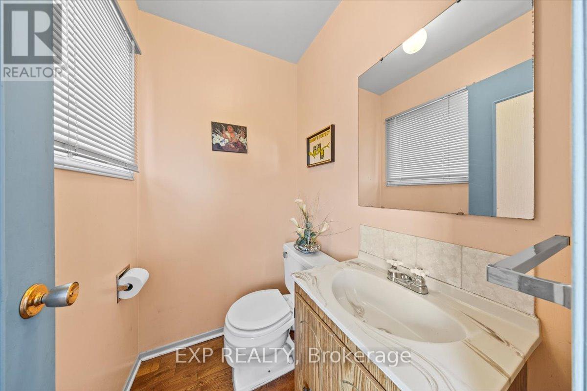 915 Lawnsberry Drive