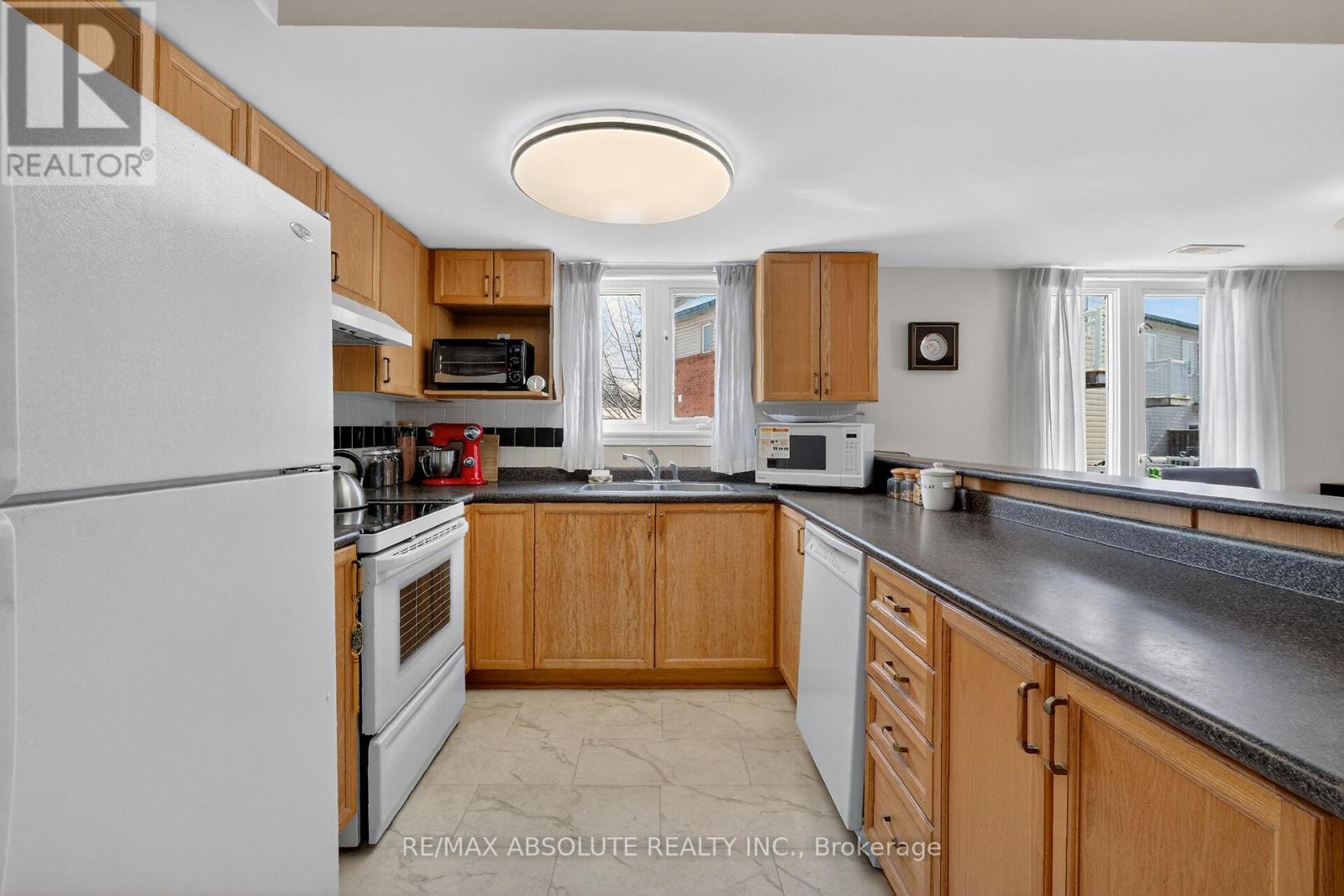 117 Tall Pines Private