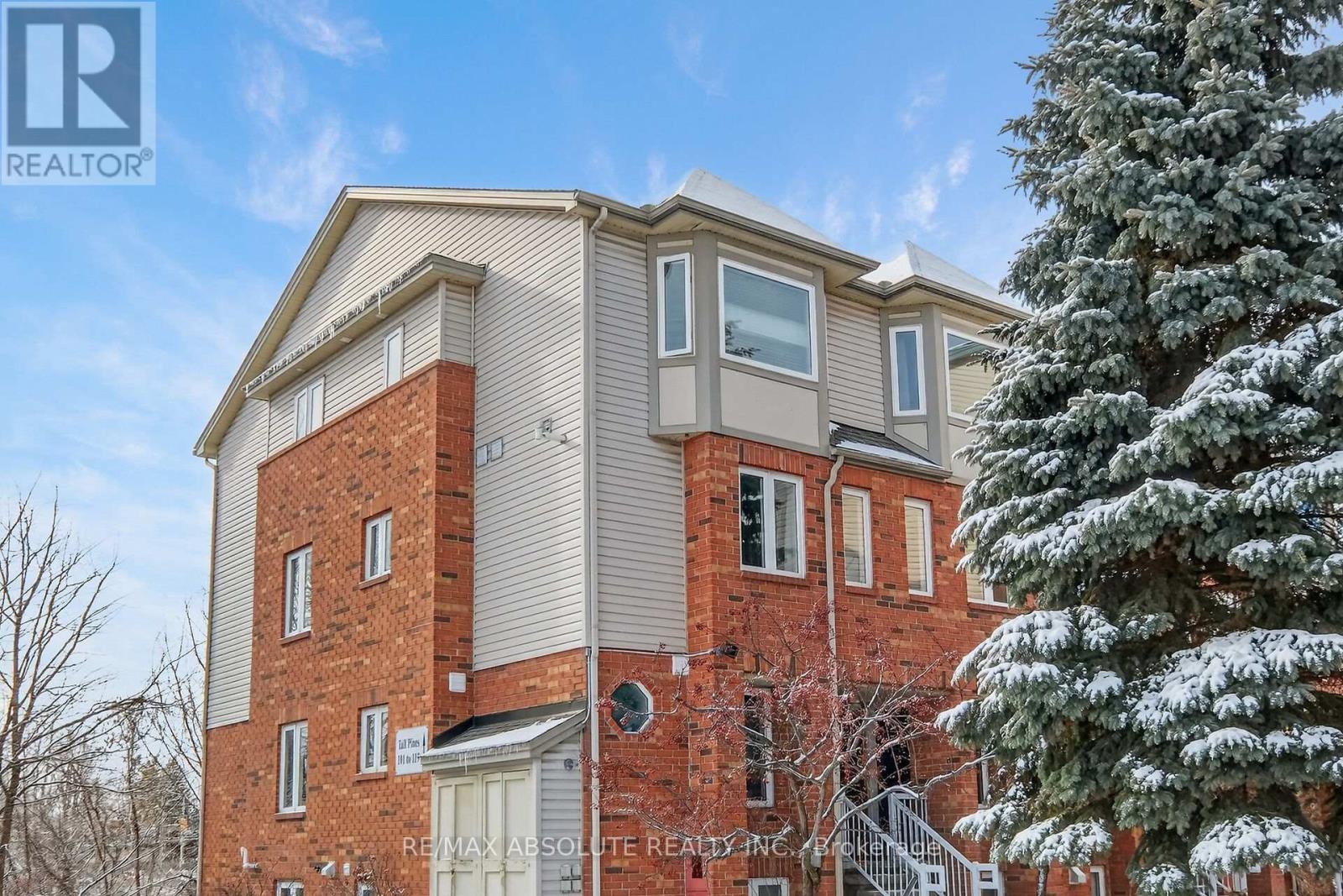 117 Tall Pines Private