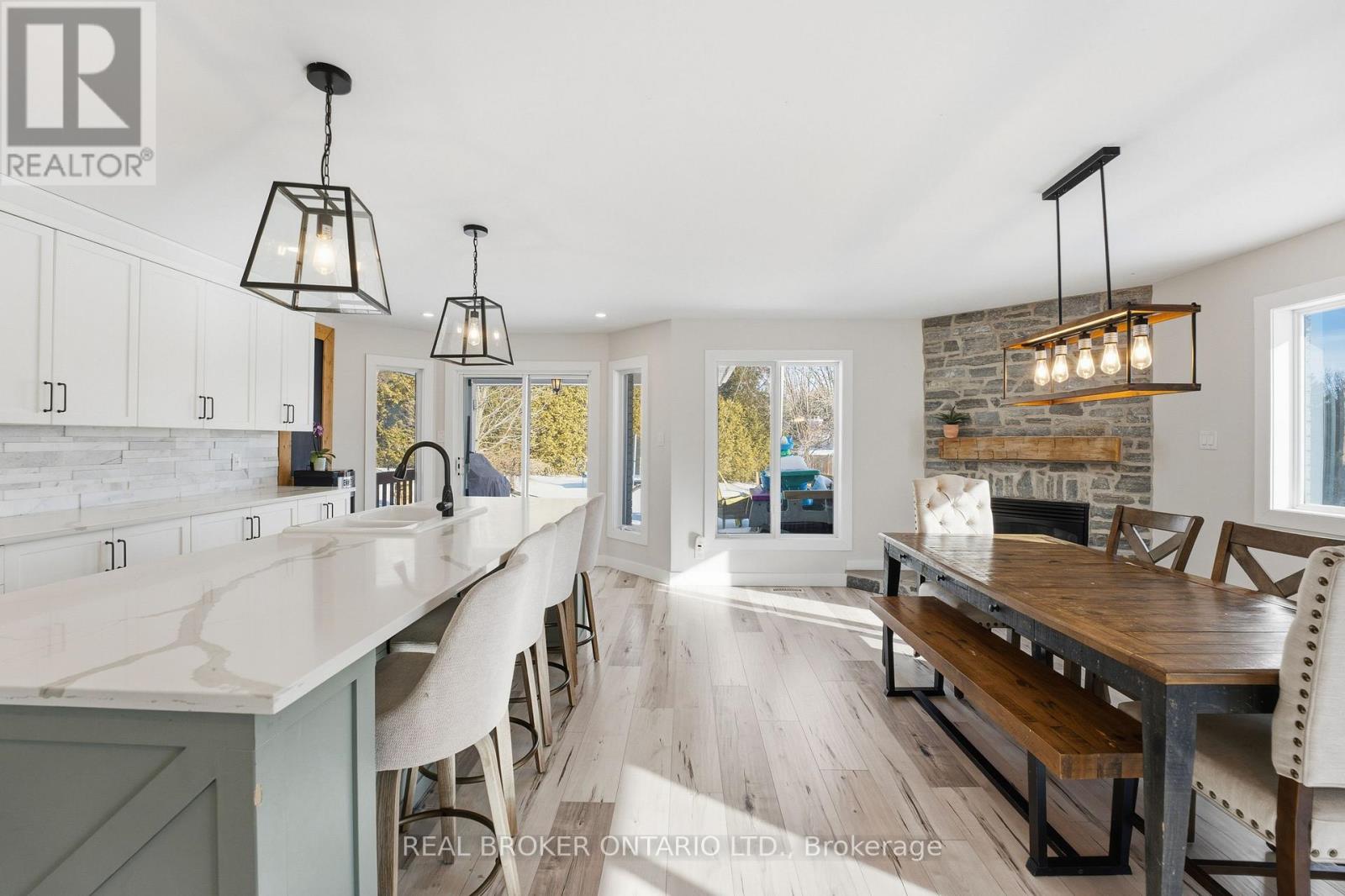 1391 Sutherland Drive