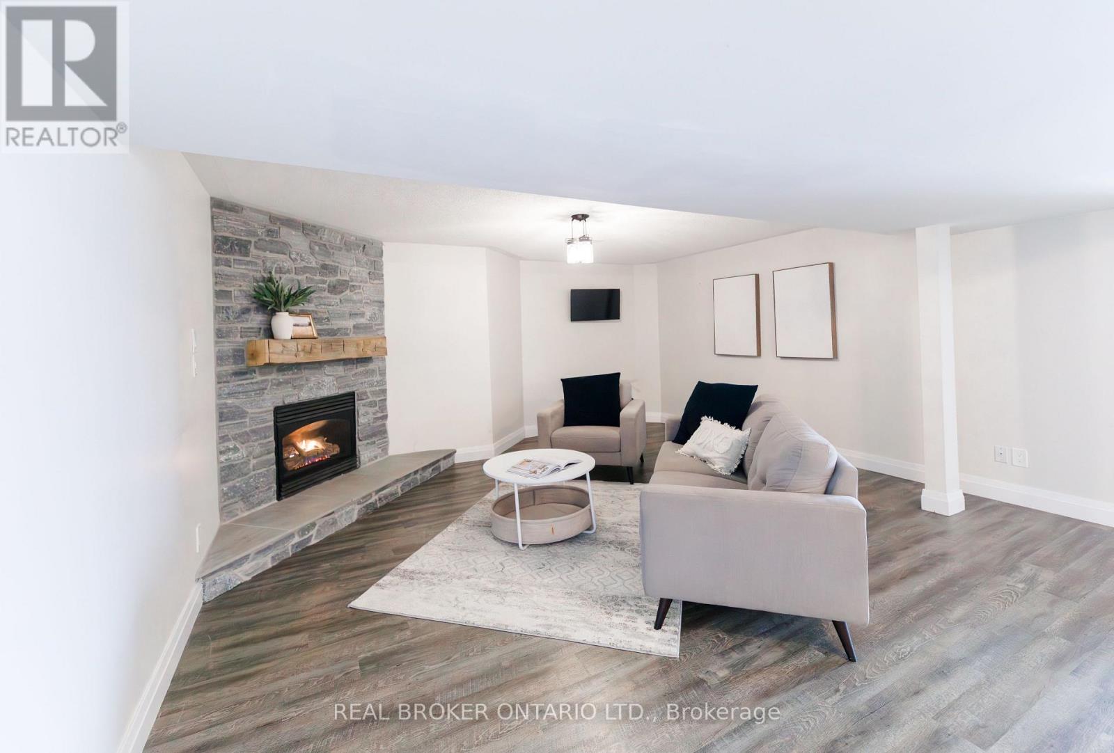 1391 Sutherland Drive