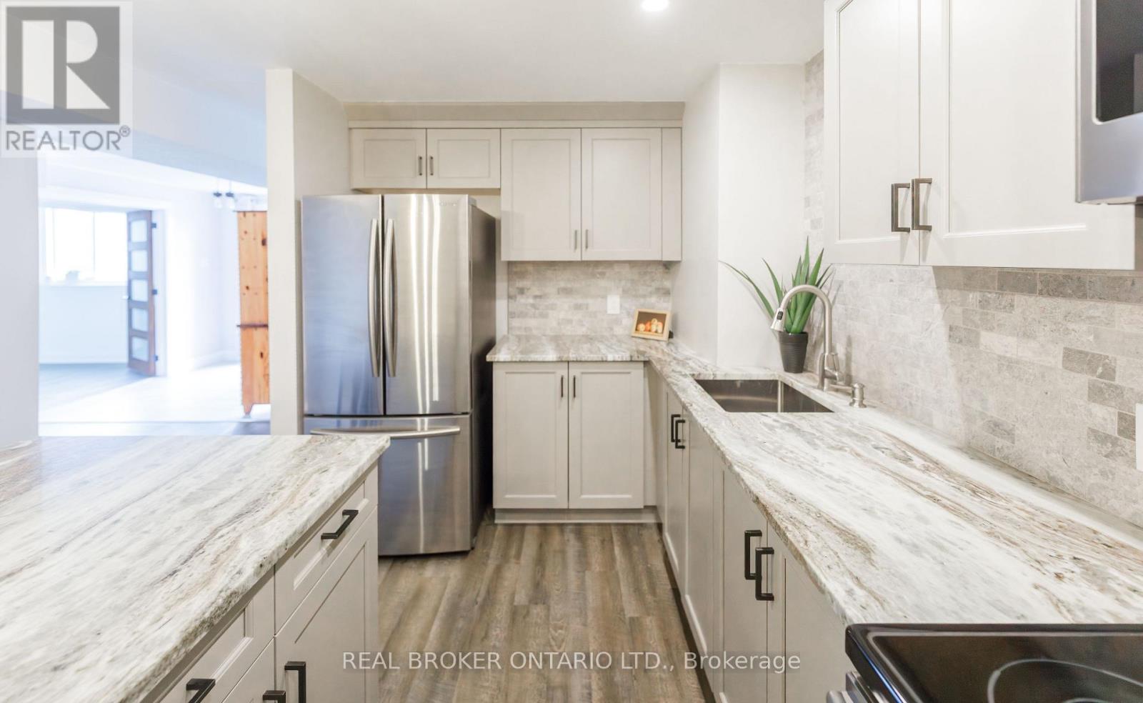 1391 Sutherland Drive