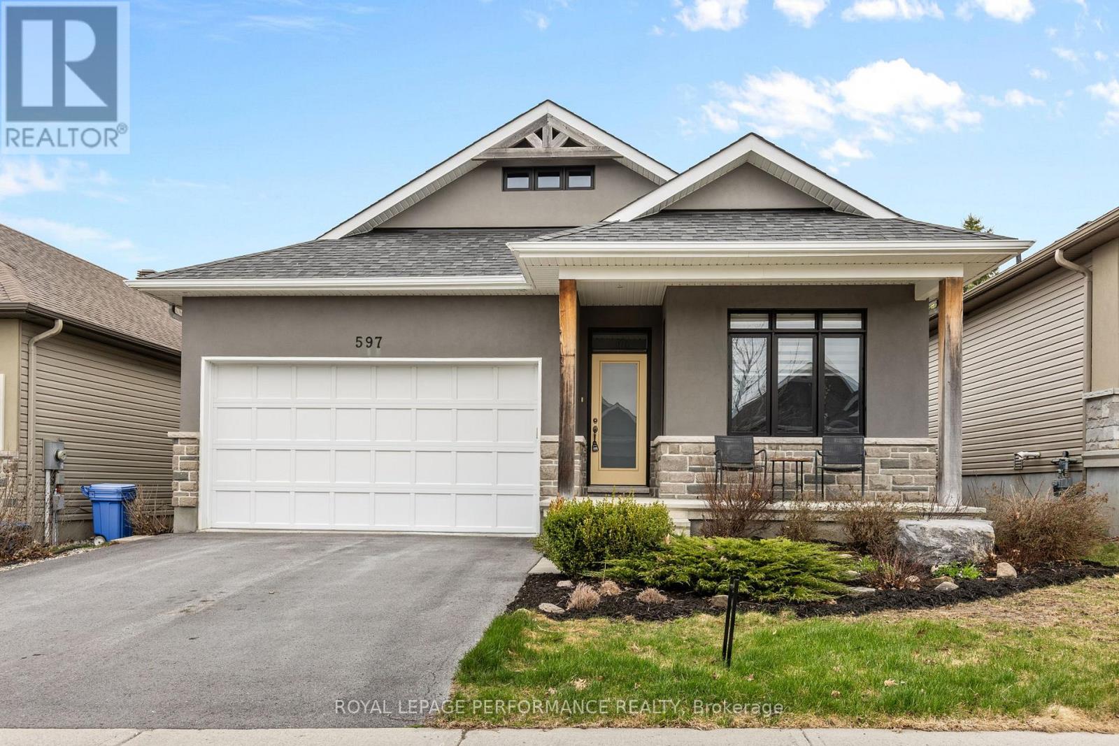 597 Robert Hill Street