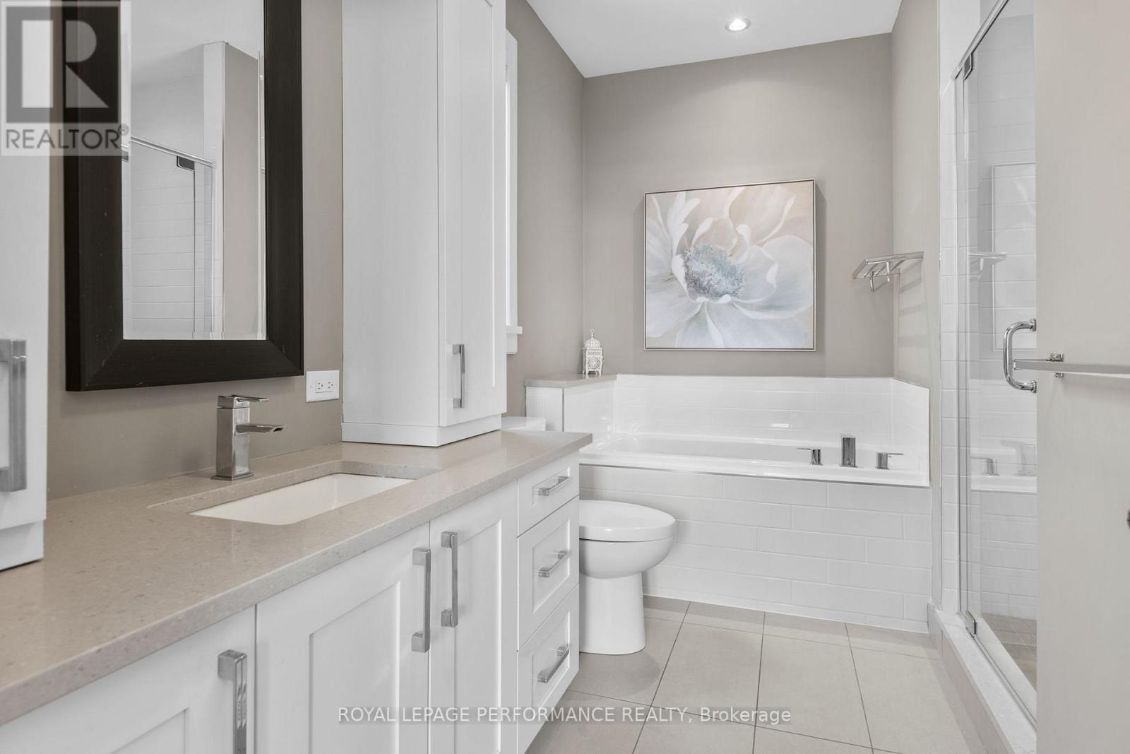 597 Robert Hill Street