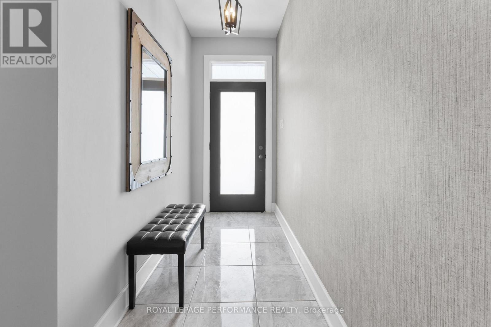 597 Robert Hill Street