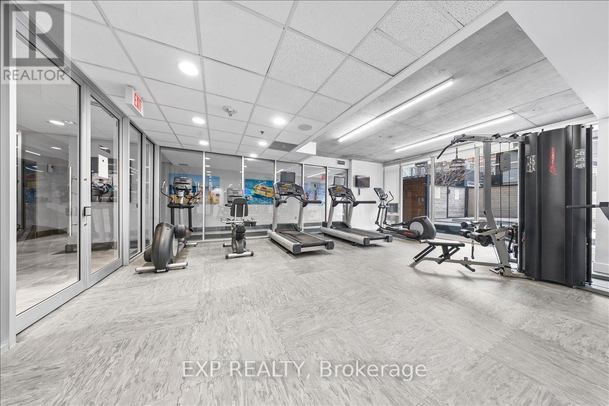 611 - 300 Lisgar Street