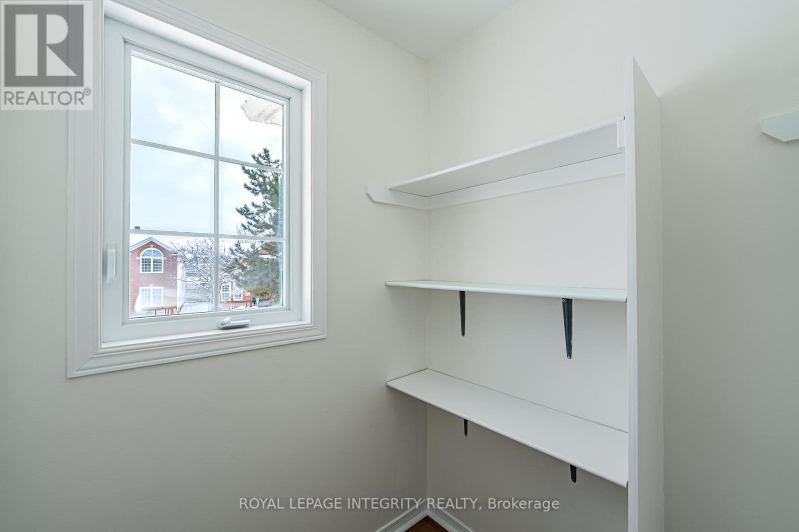 559 Arc En Ciel Street