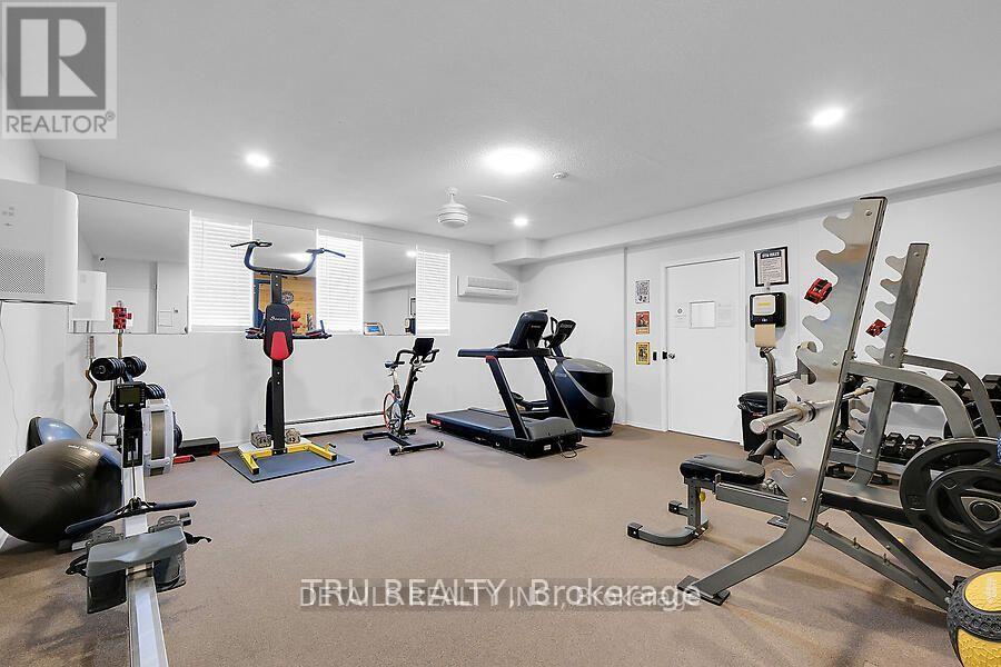 706 - 3100 Carling Avenue