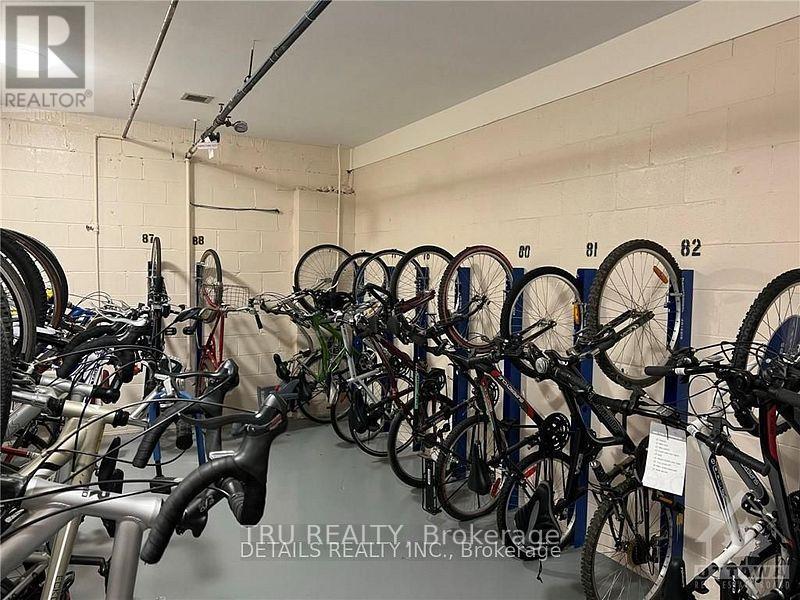 706 - 3100 Carling Avenue