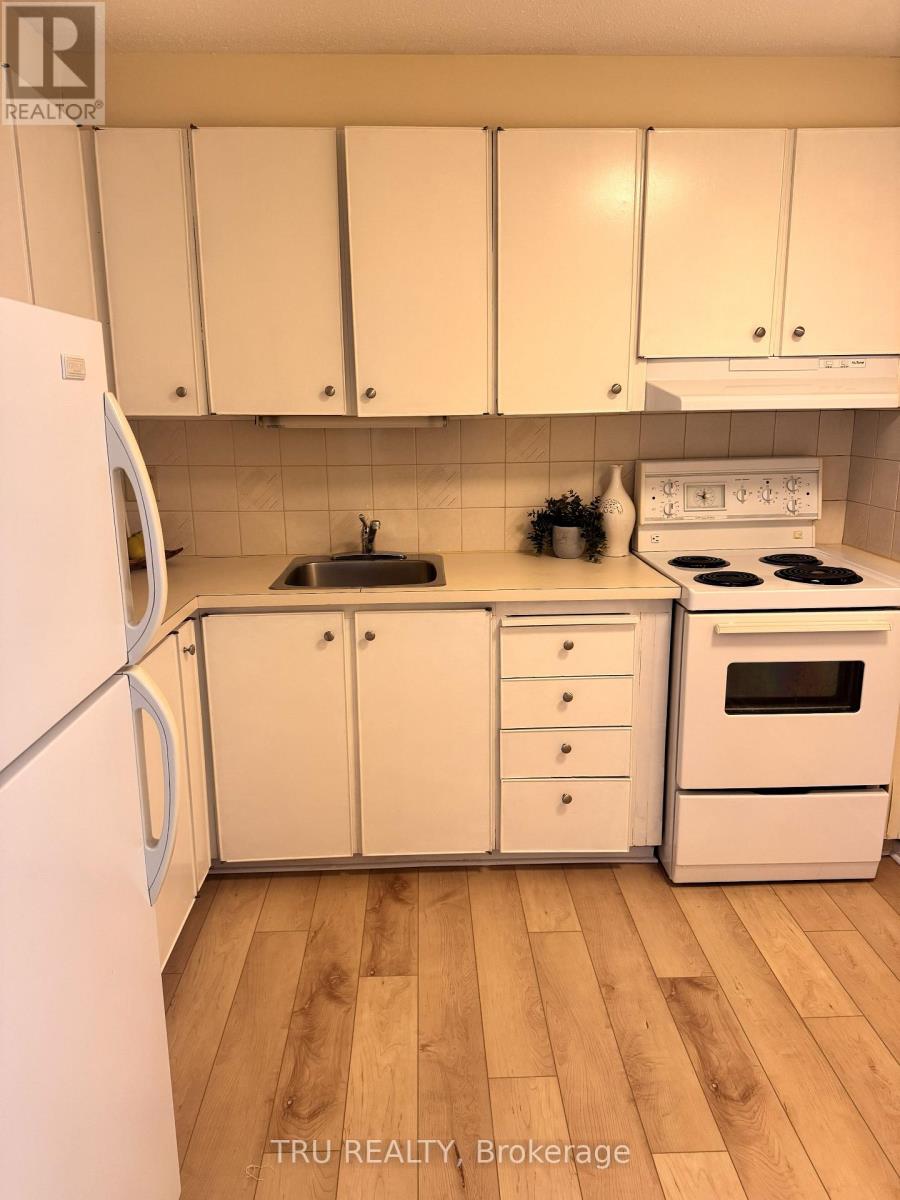 706 - 3100 Carling Avenue