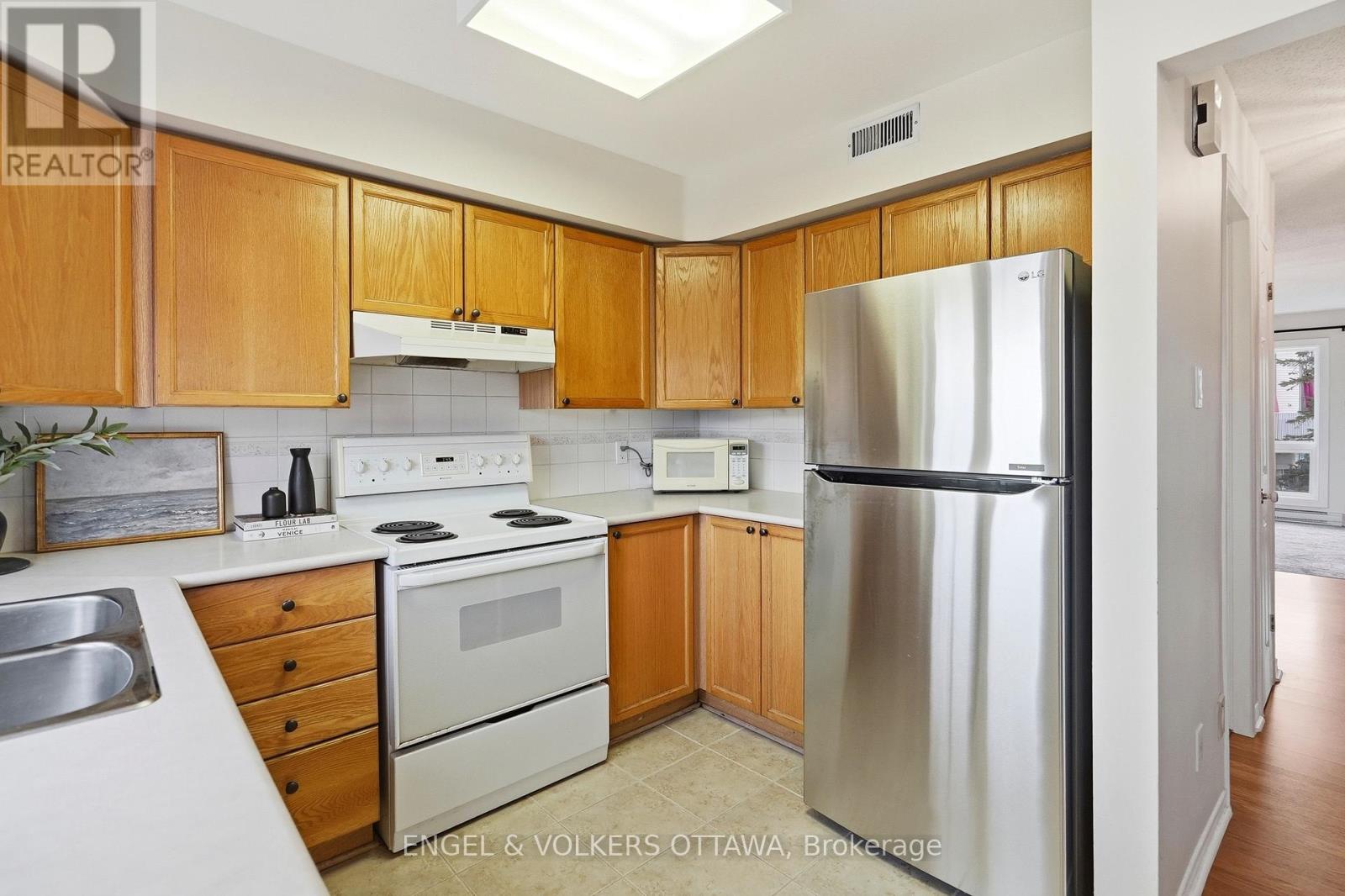 40 - 244 Briston Private