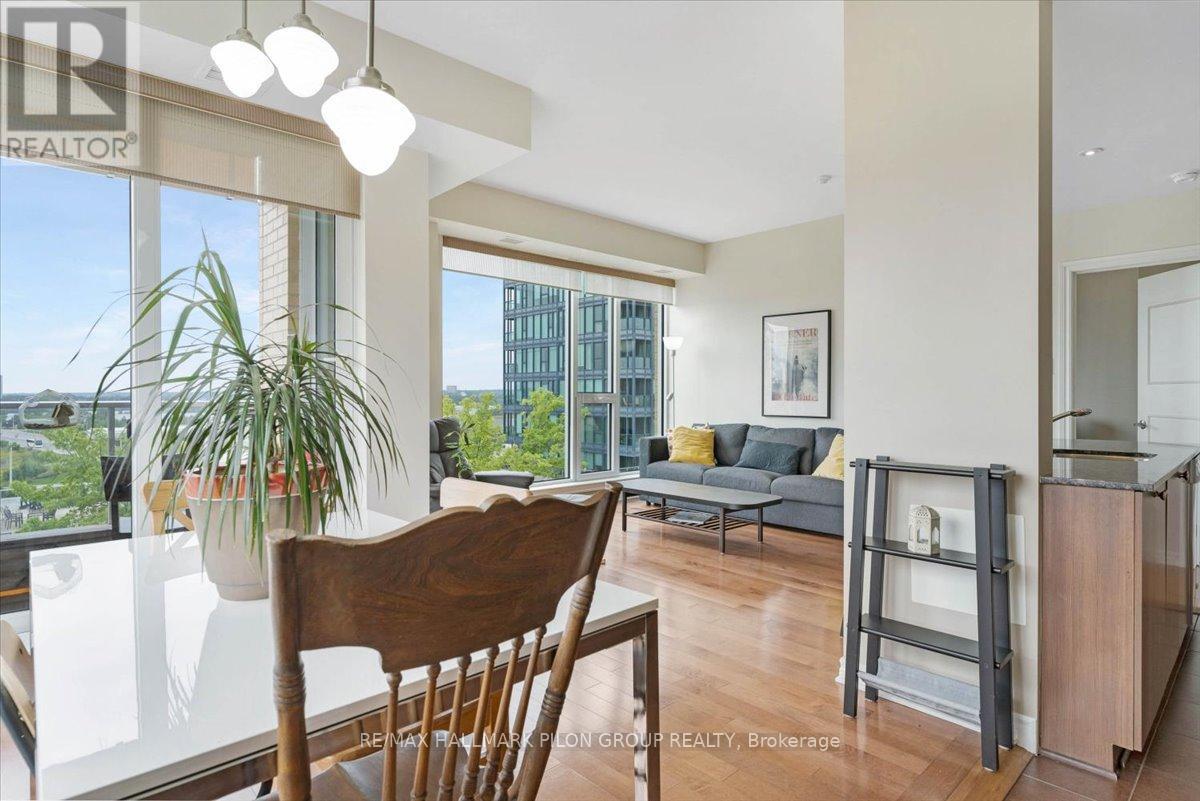 905 - 250 Lett Street