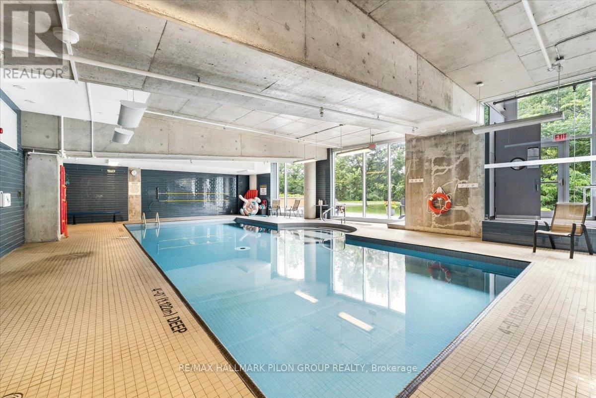 905 - 250 Lett Street