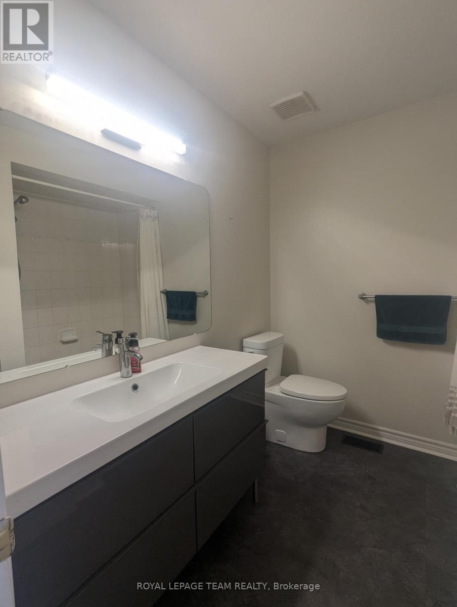 17b - 6010 Red Willow Drive