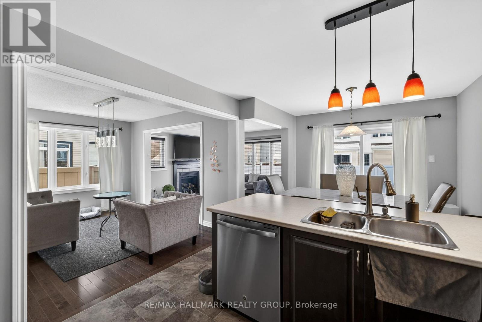 81 Switch Grass Crescent