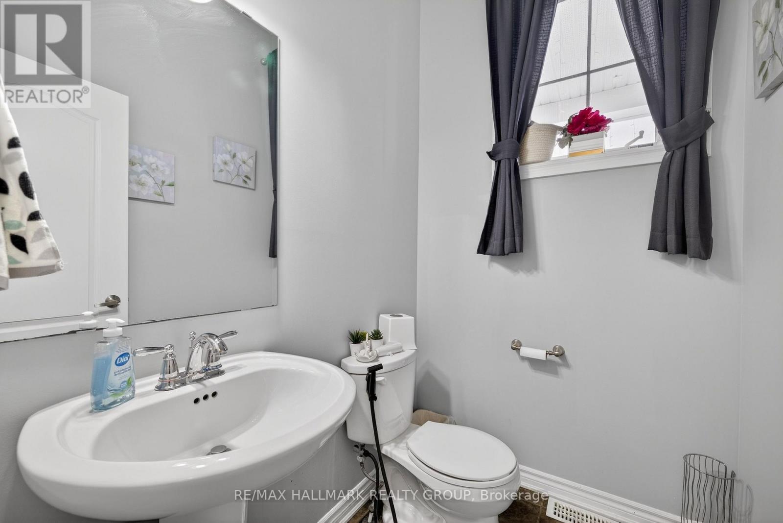 81 Switch Grass Crescent