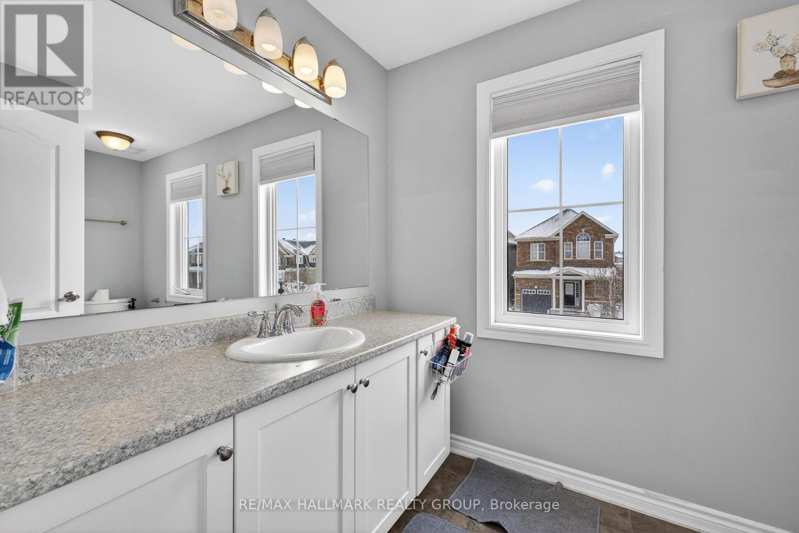 81 Switch Grass Crescent