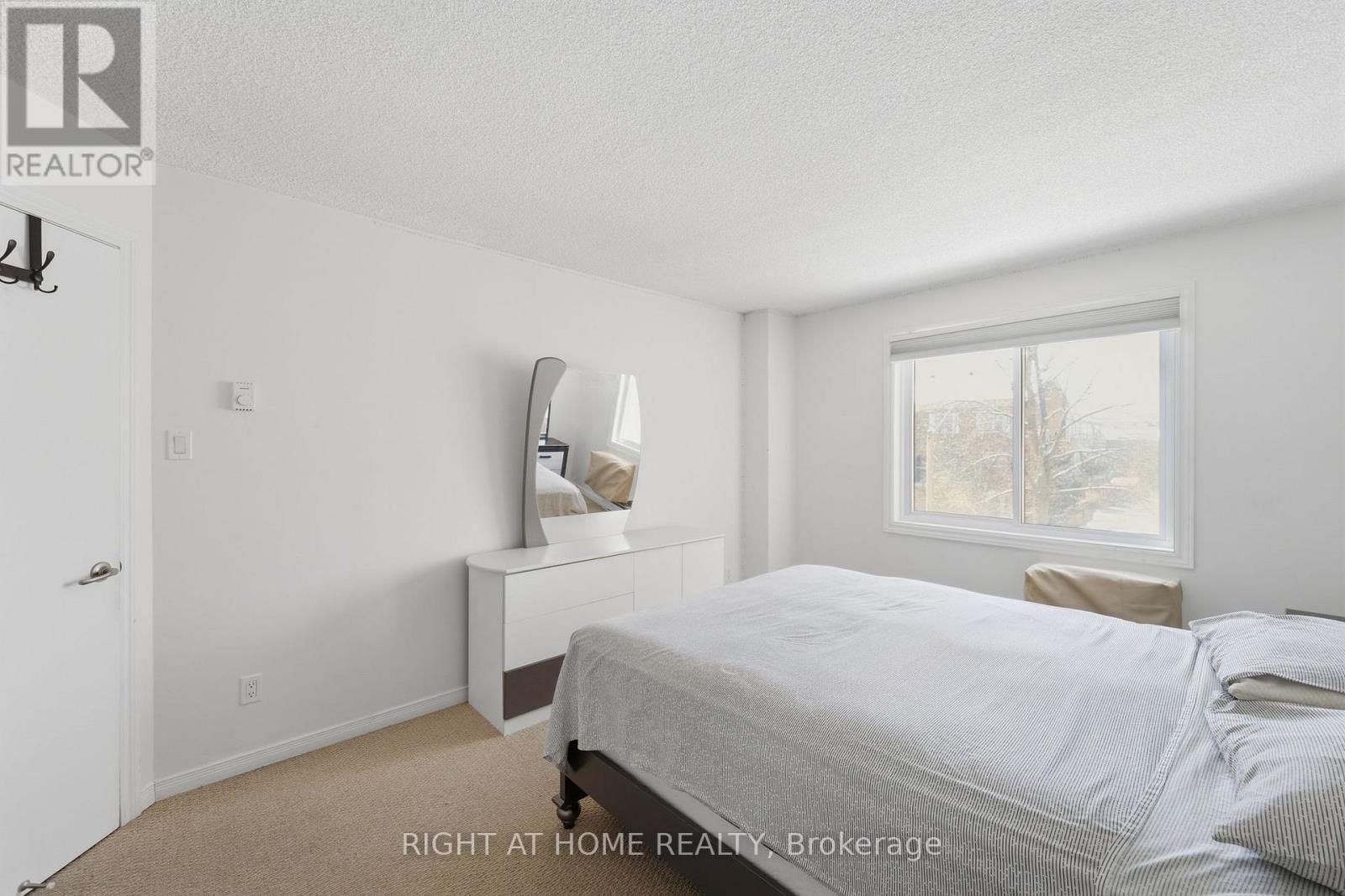 309 - 225 Alvin Road N