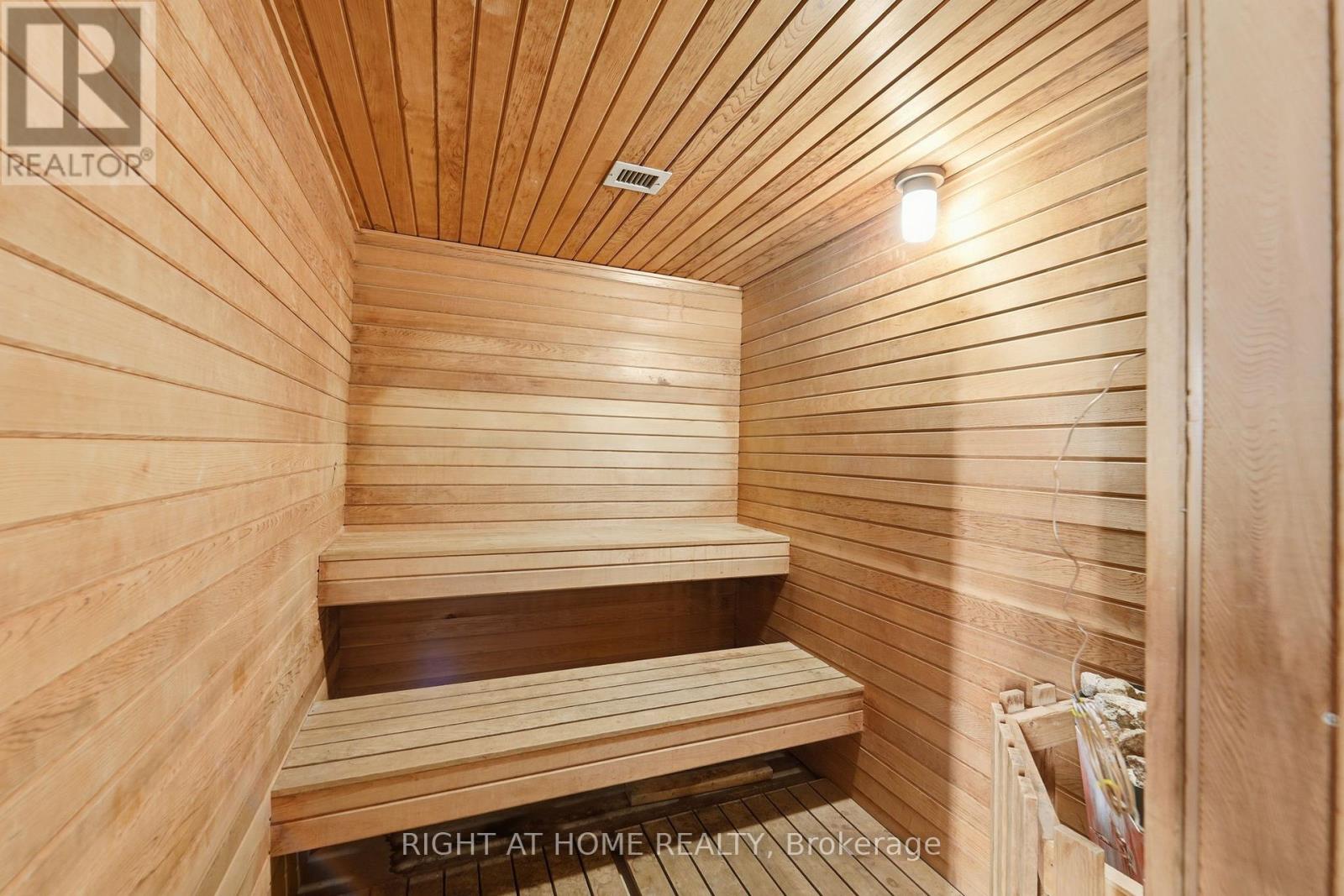 309 - 225 Alvin Road N