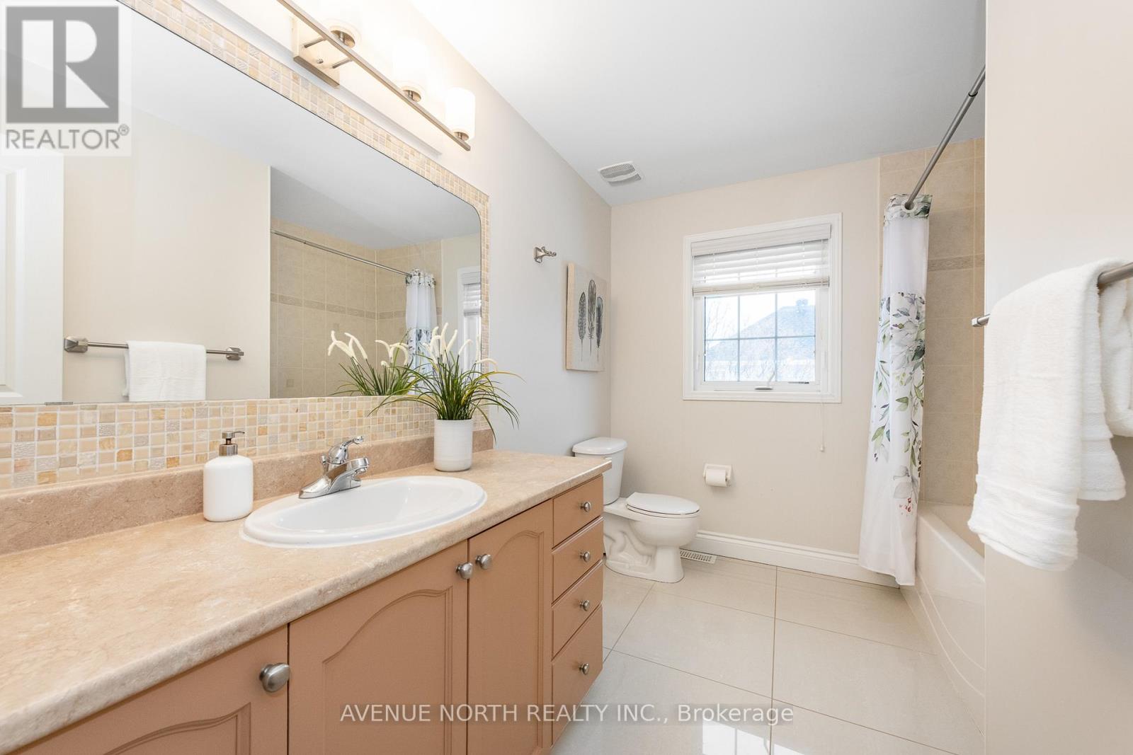 400 Deer View Avenue