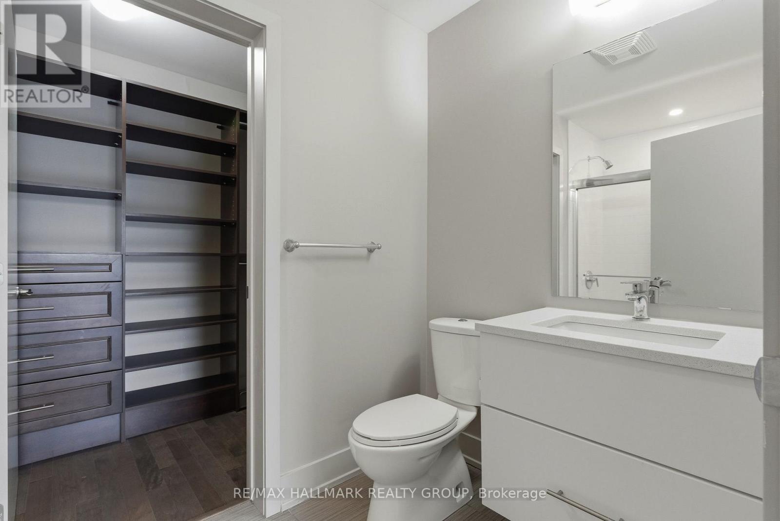 507 - 108 Richmond Road