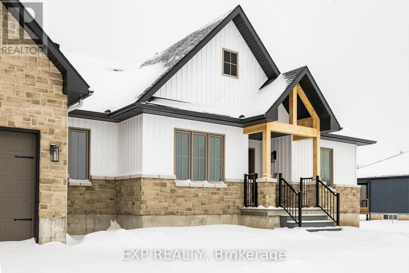 229 Trudeau Crescent