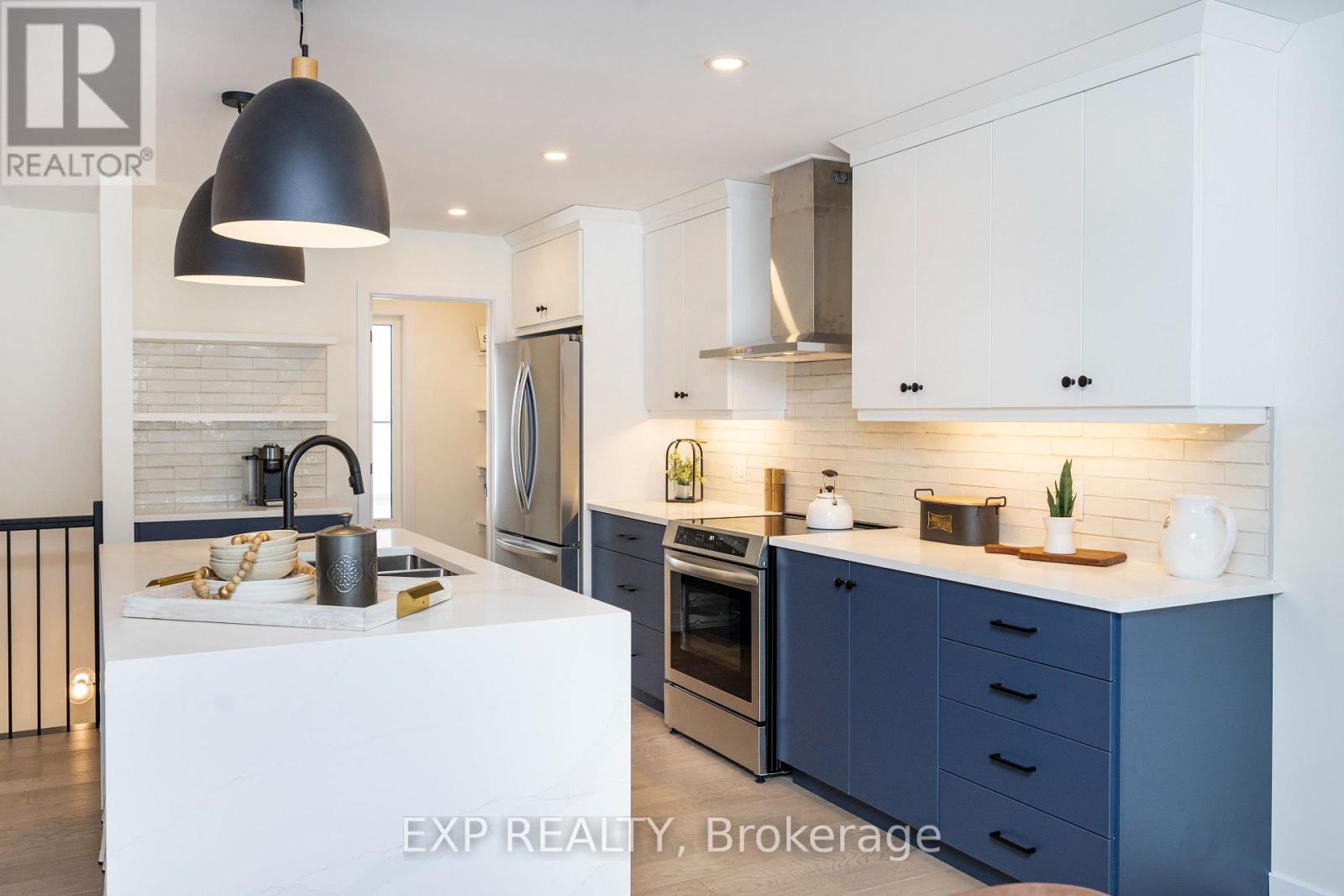 229 Trudeau Crescent