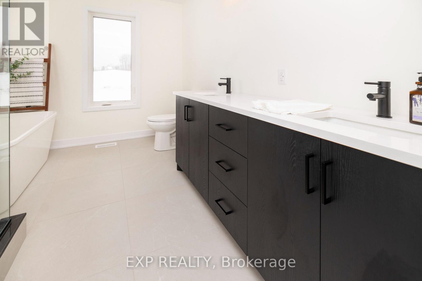 229 Trudeau Crescent