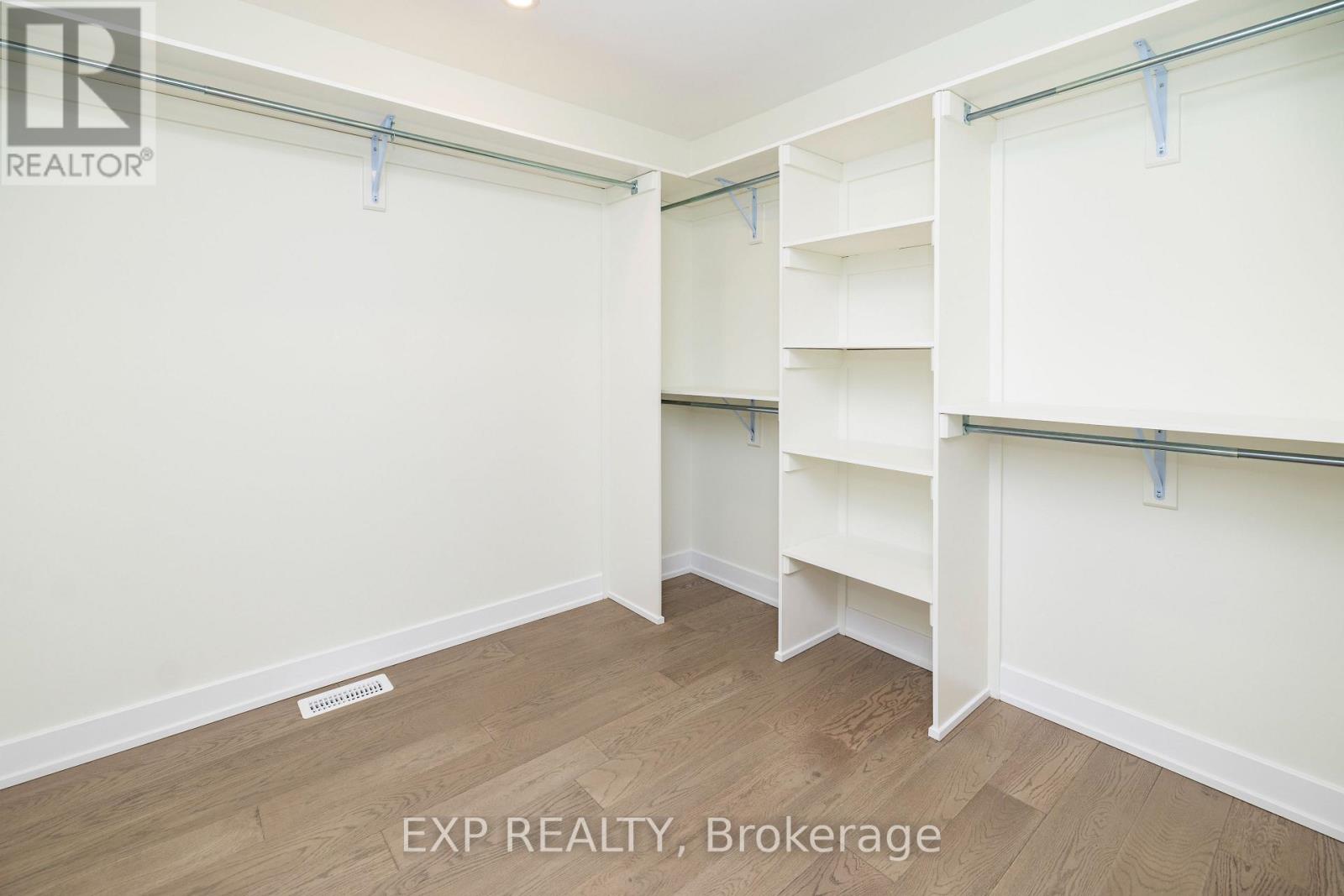 229 Trudeau Crescent