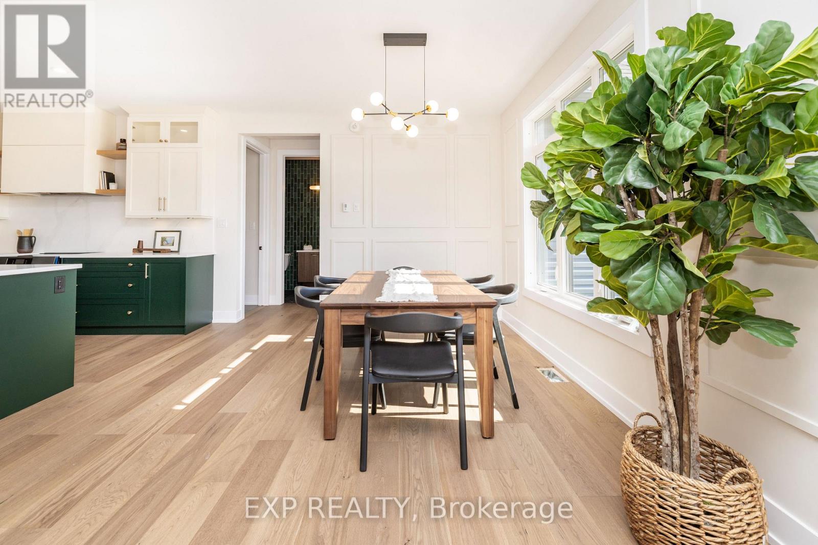 245 Trudeau Crescent