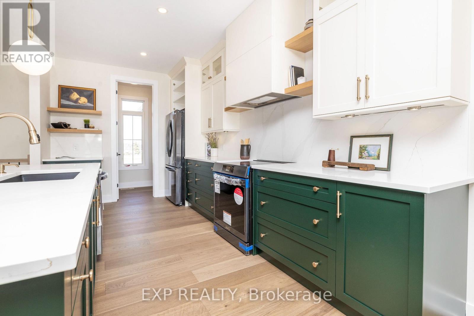 245 Trudeau Crescent