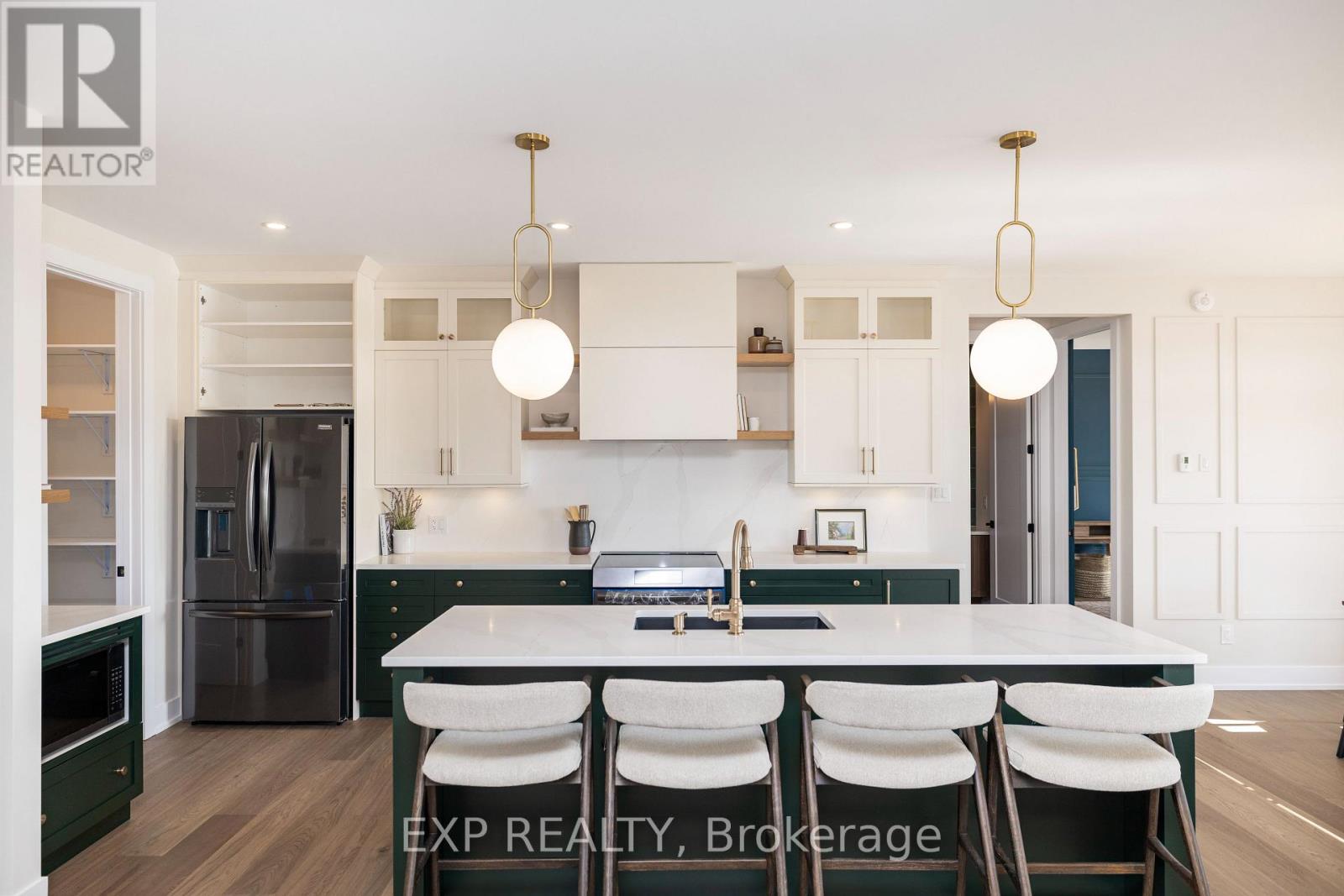 245 Trudeau Crescent