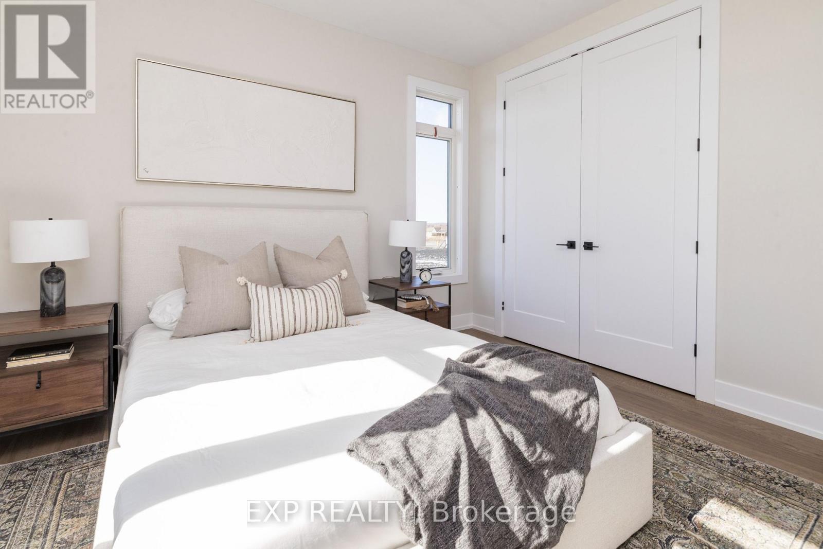 245 Trudeau Crescent