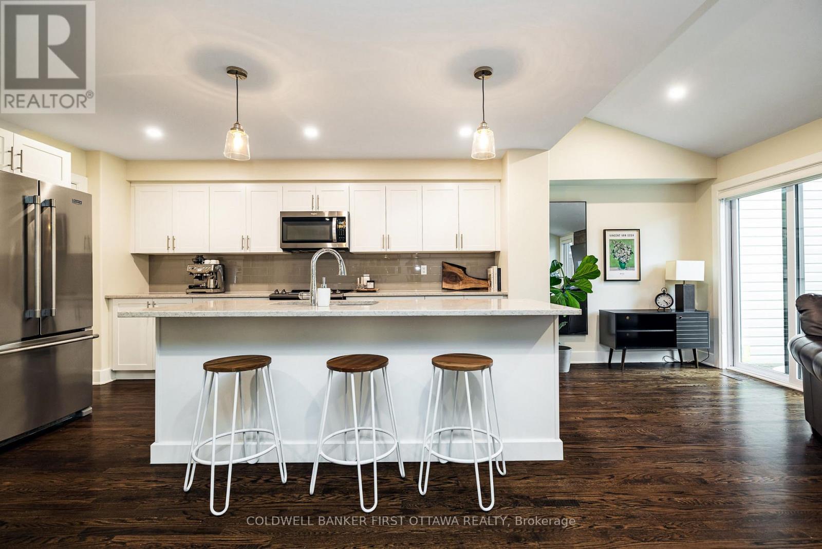 211 Purchase Crescent