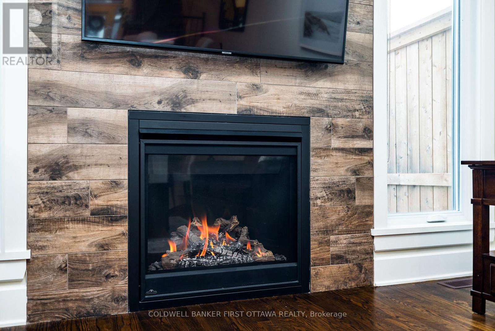 211 Purchase Crescent