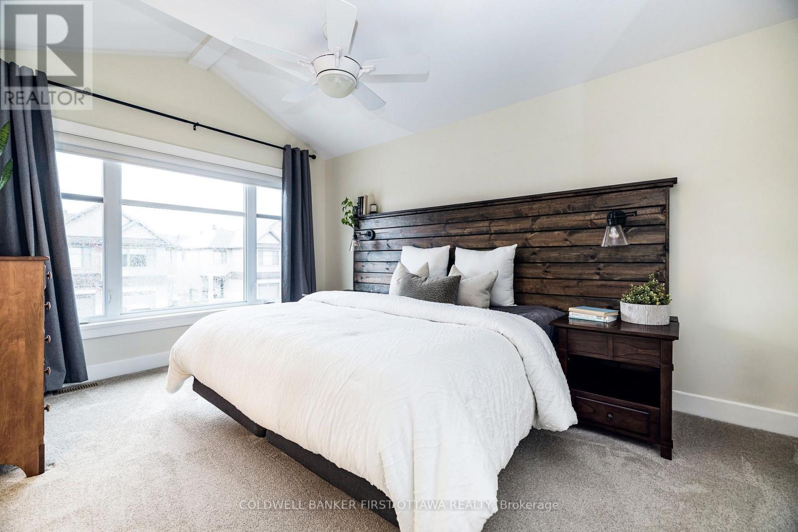 211 Purchase Crescent