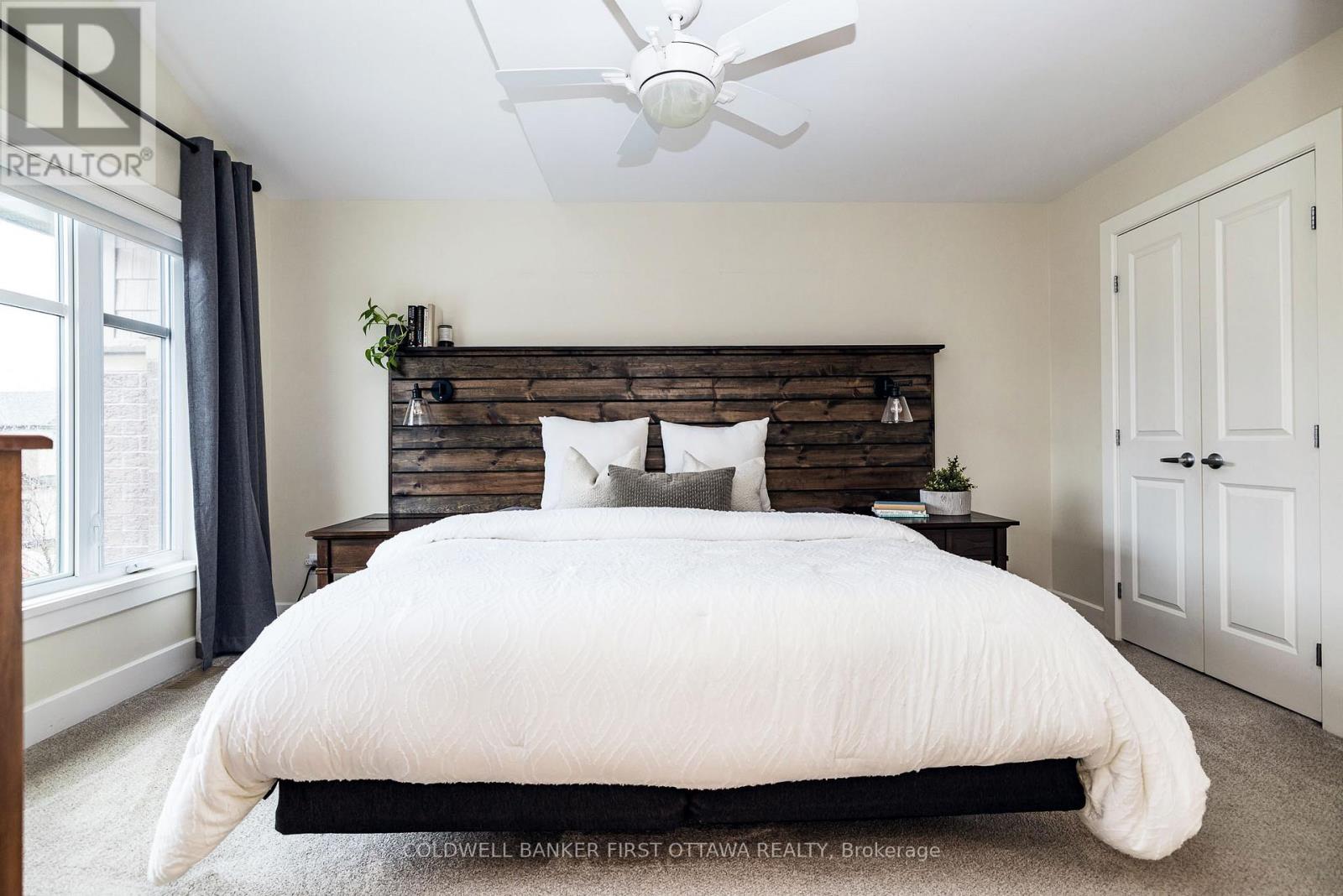 211 Purchase Crescent