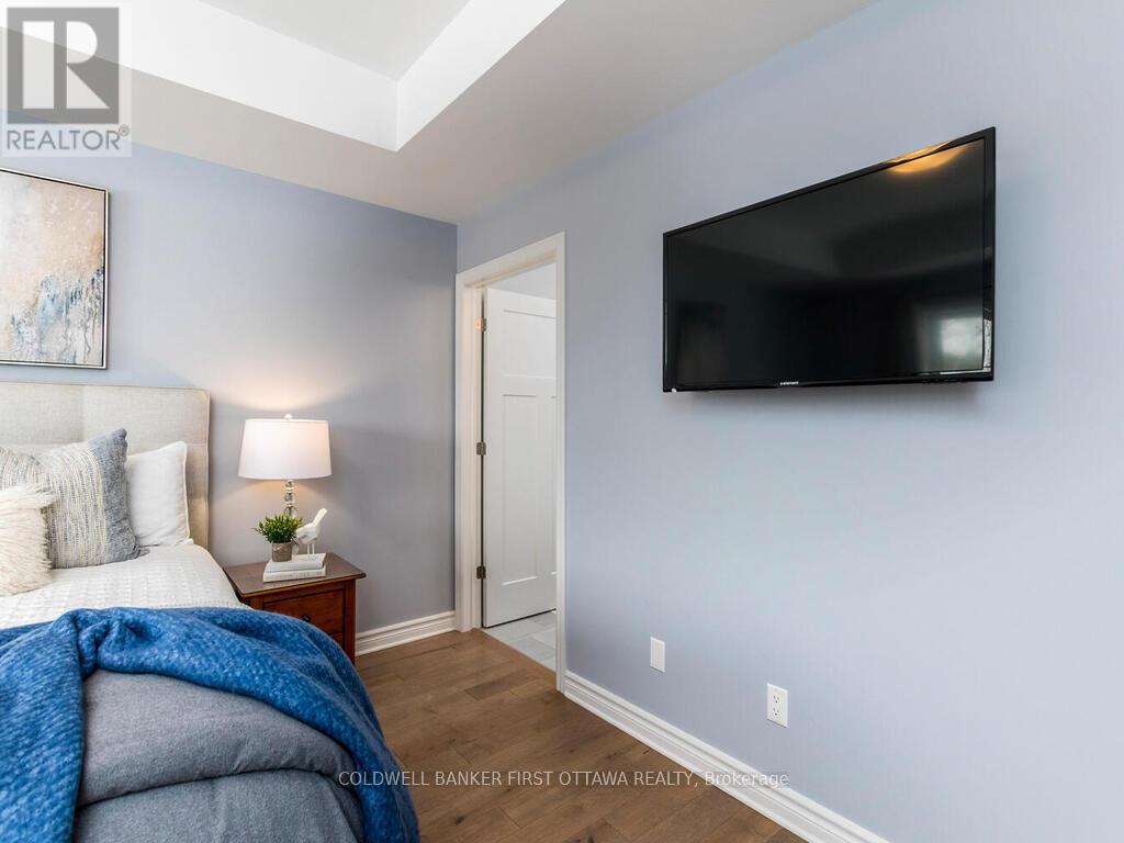 627 Bracewell Street