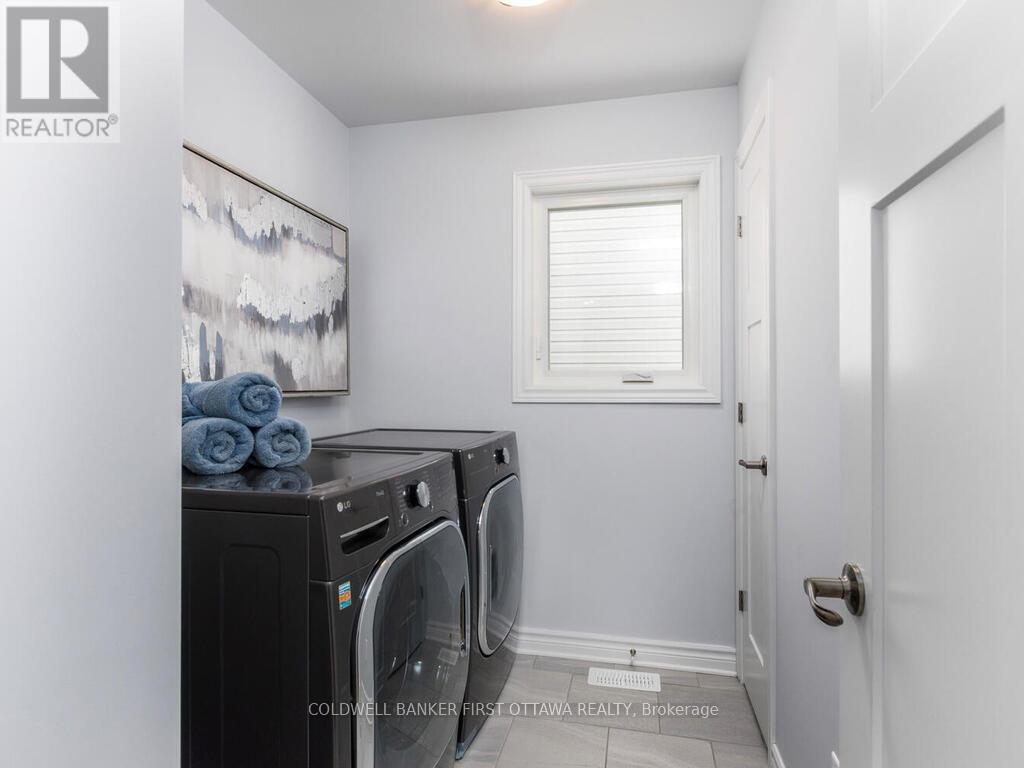 627 Bracewell Street