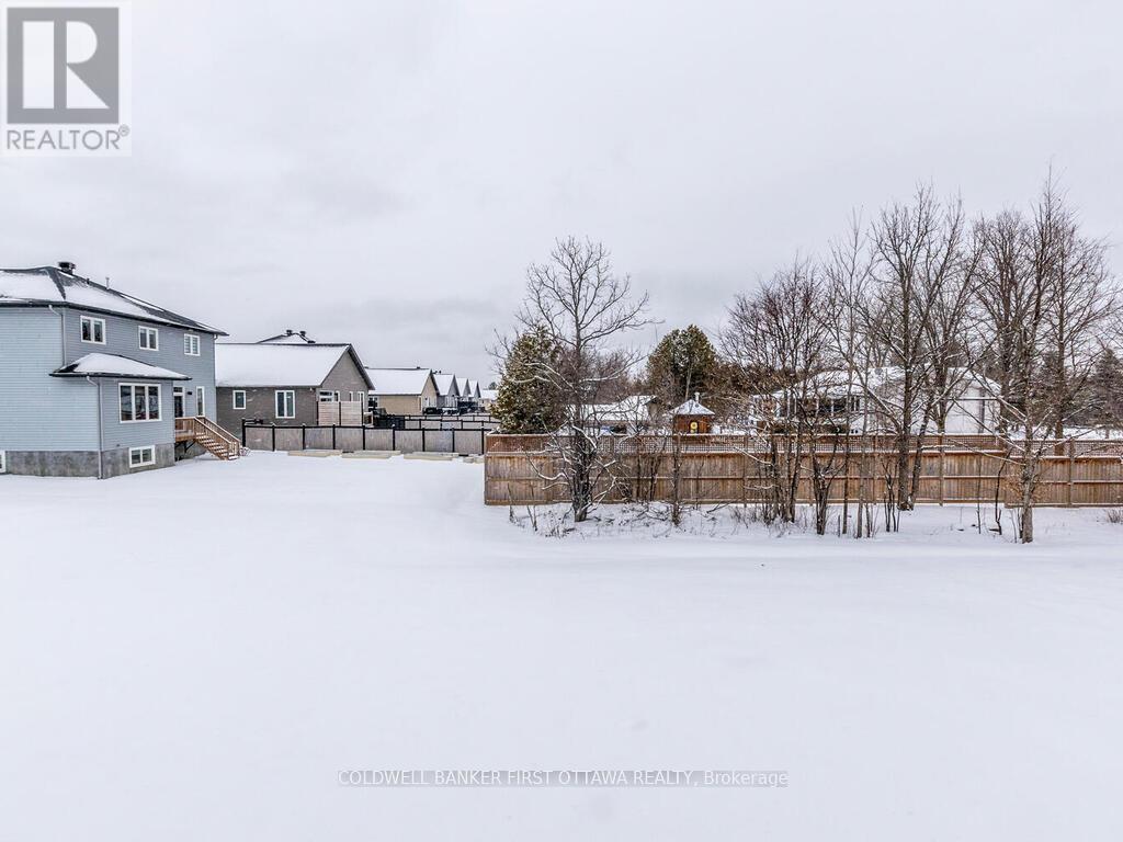 627 Bracewell Street