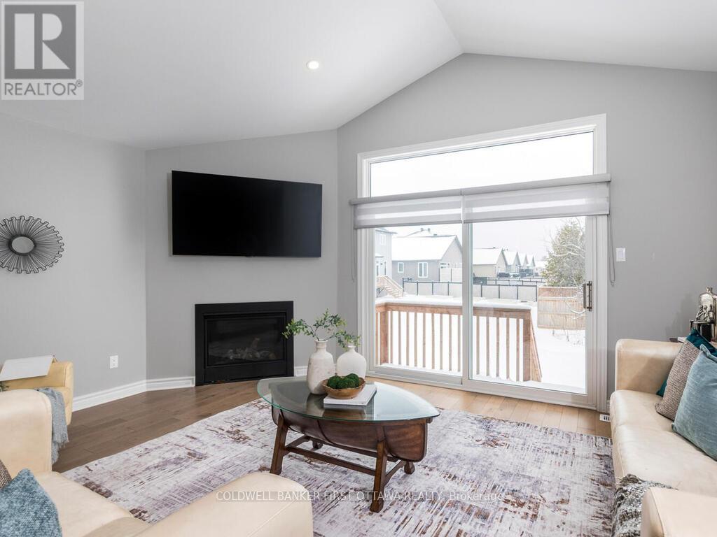 627 Bracewell Street