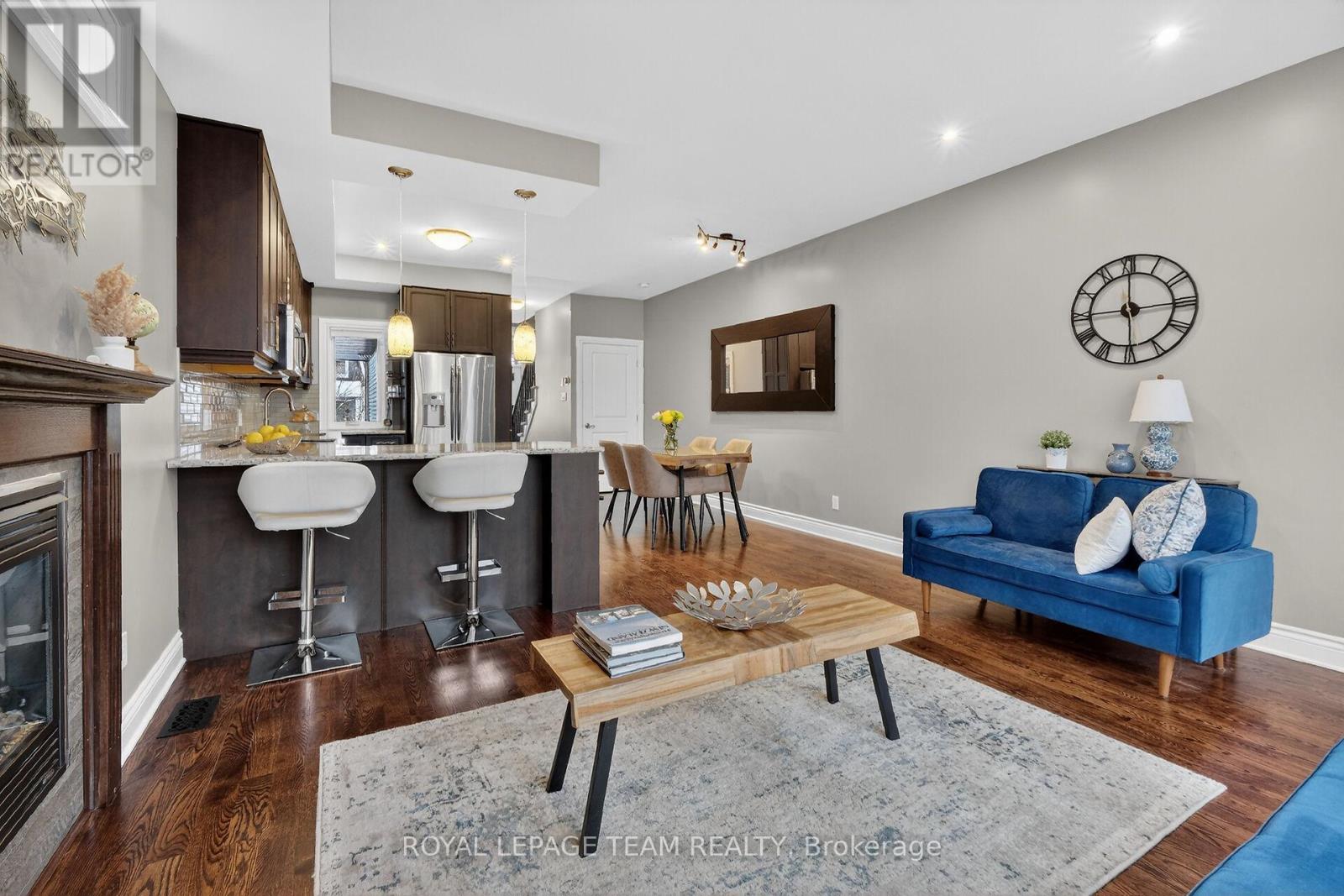 A - 142 A Queen Mary Street