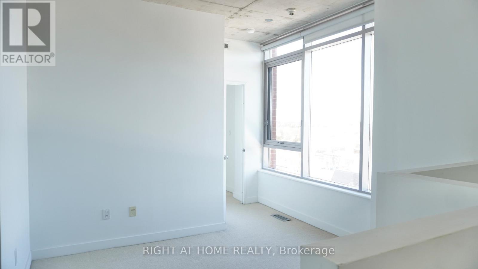 904 - 383 Cumberland Street