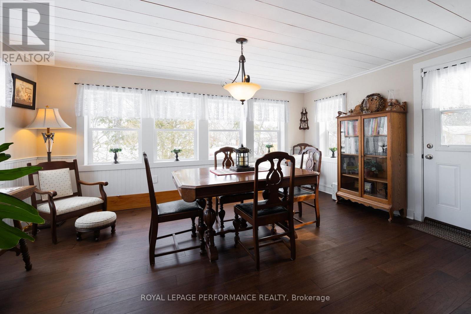 19683 William Street