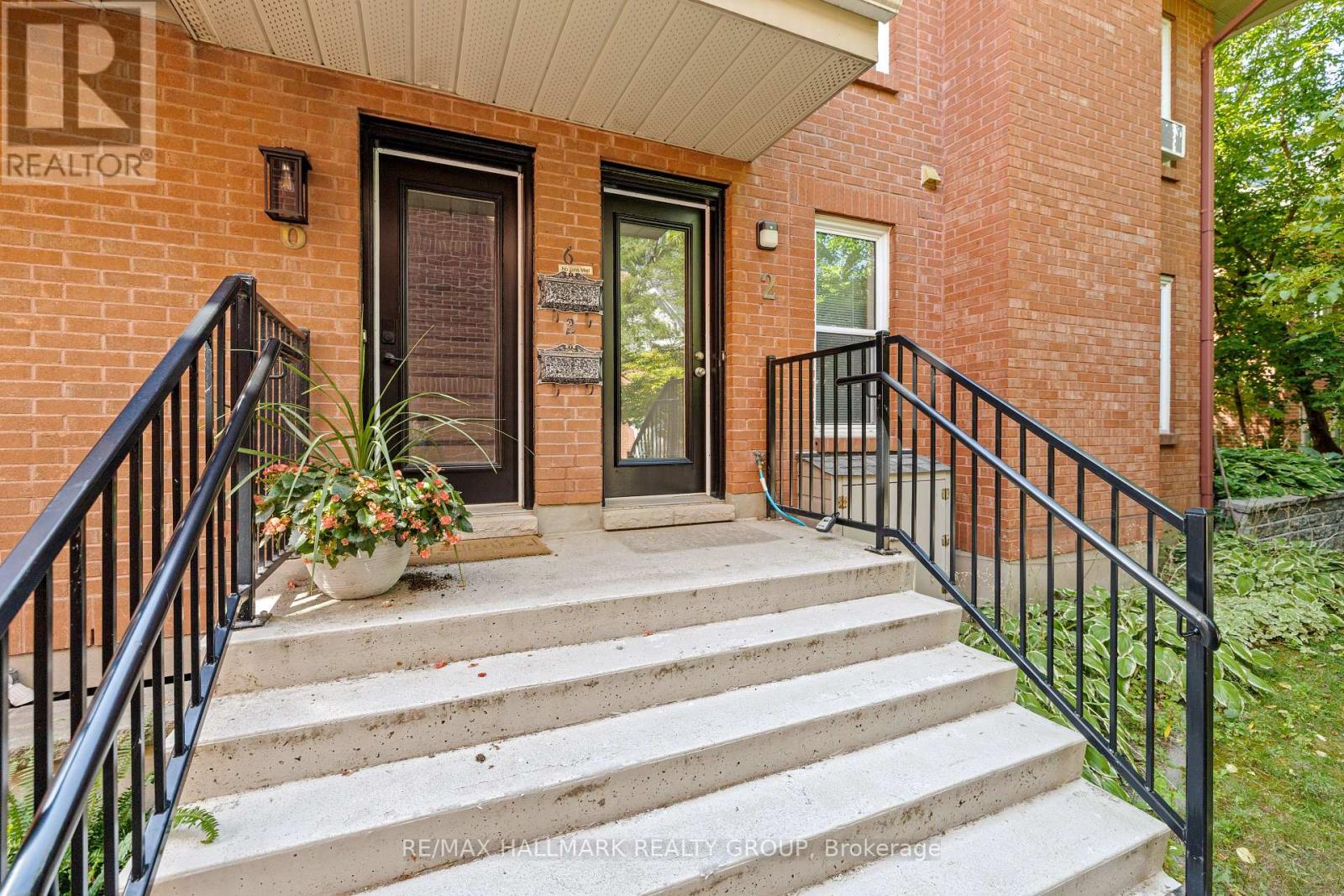 2 - 19 Montcalm Street