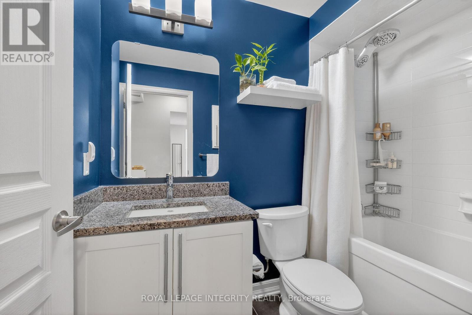 416 - 238 Besserer Street